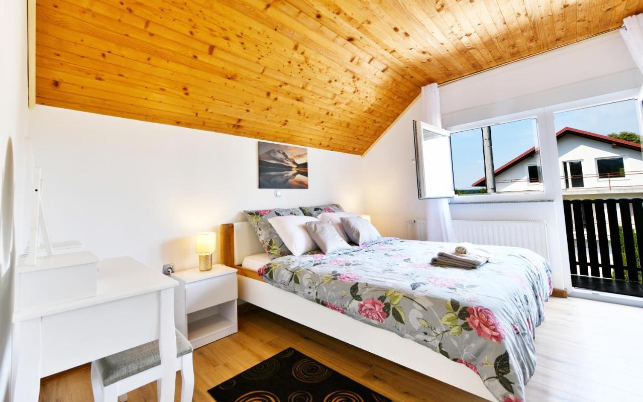 Apartmani Brium Rakovica Exterior photo